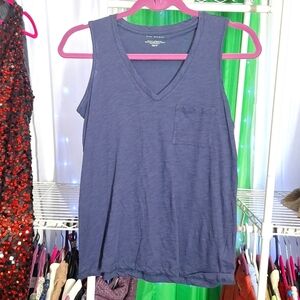 MAX STUDIO BLUE V-NECK TOP SIZE XS
